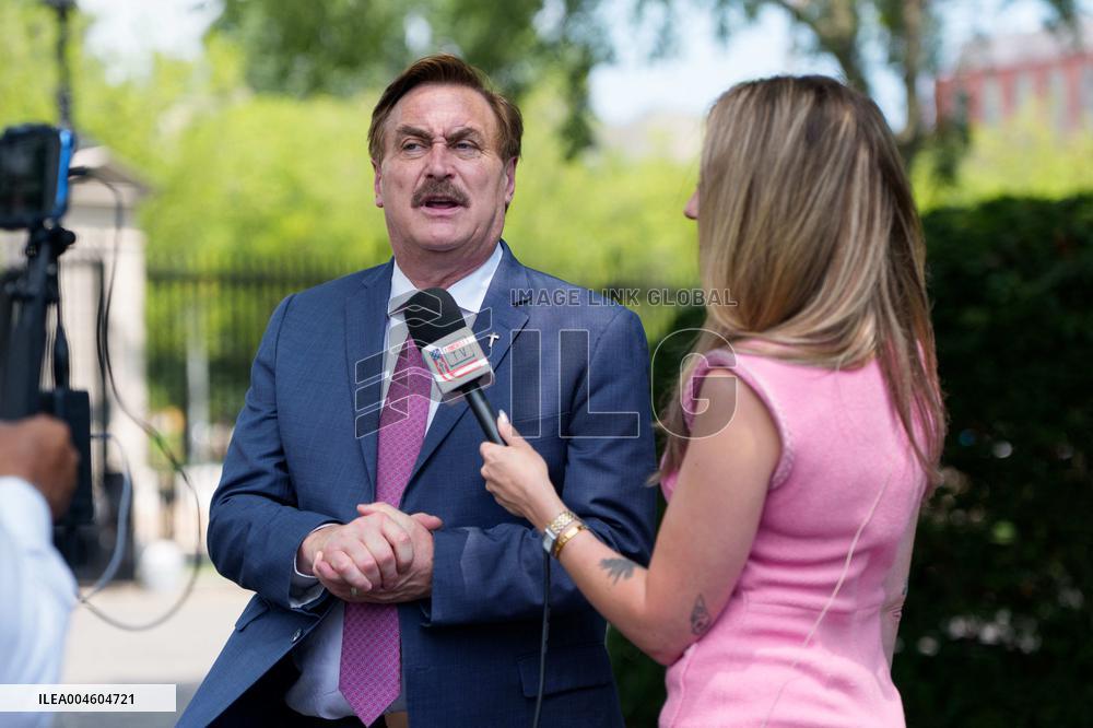 Mike Lindell outside White House