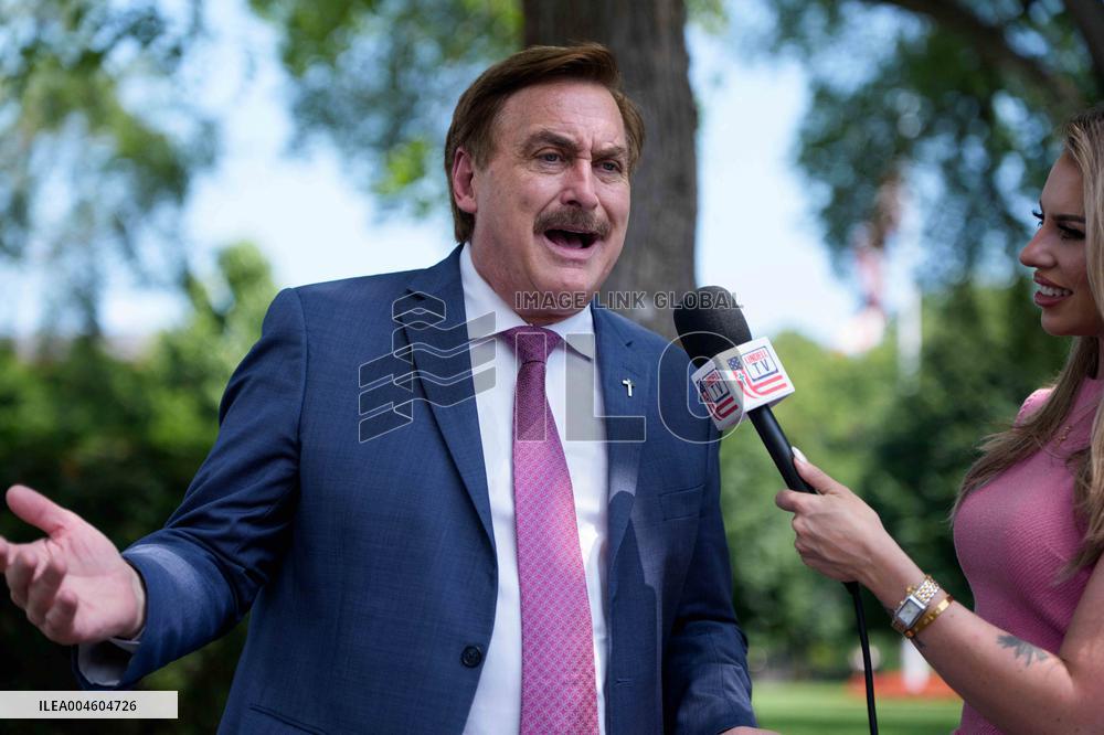Mike Lindell outside White House