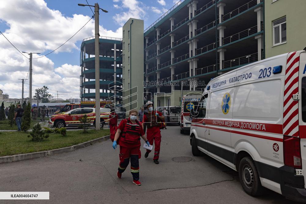 Russian Airstrikes Hit Kharkiv 37 Victims Reported - Ukraine