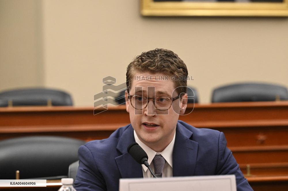 Commission on Security and Cooperation in Europe press briefing focusing on intercepting terror, focusing on strengthening Ukrai