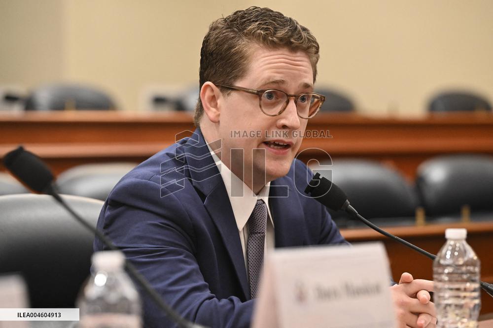 Commission on Security and Cooperation in Europe press briefing focusing on intercepting terror, focusing on strengthening Ukrai