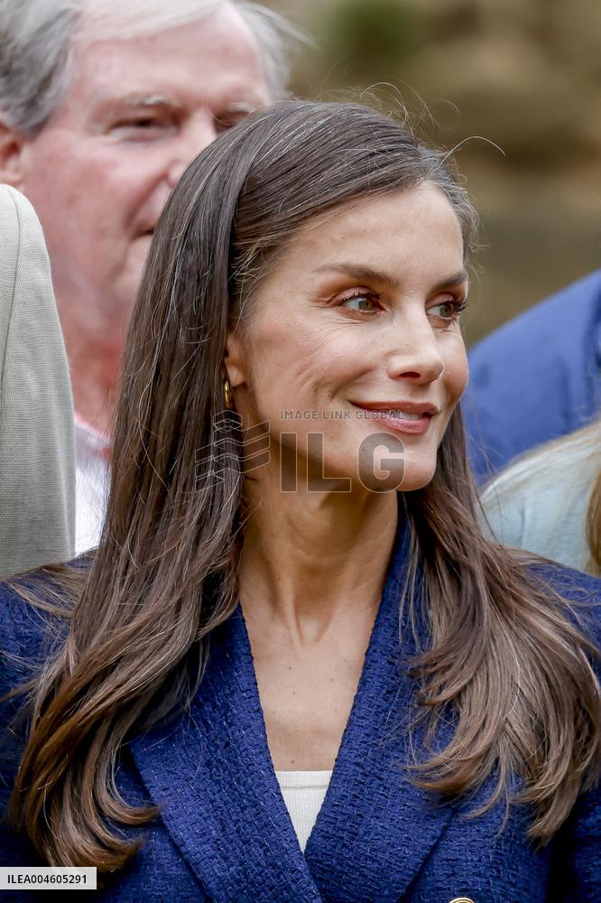 Spansih Royals visit San Marti del Vall