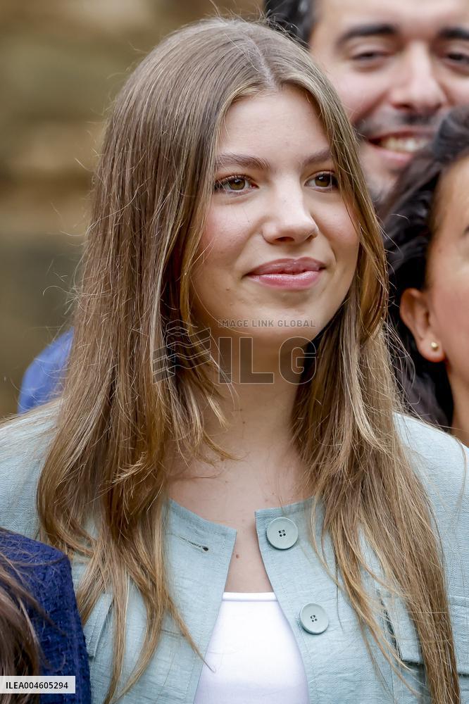 Spansih Royals visit San Marti del Vall