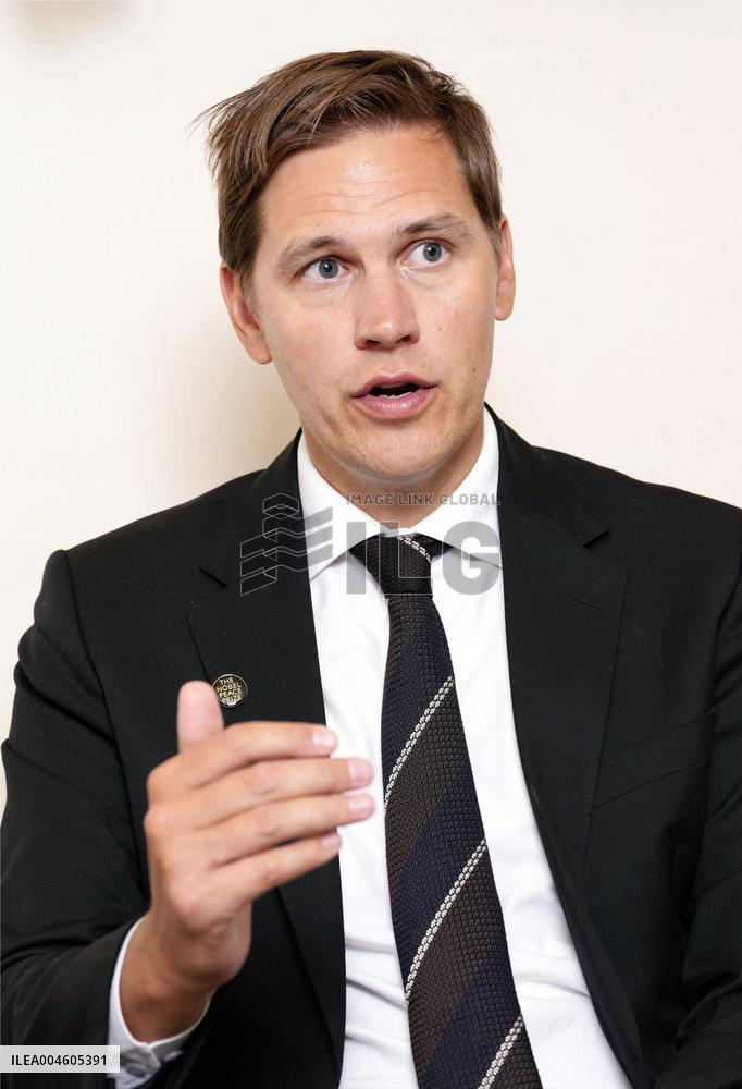 Nobel committee chair in Japan