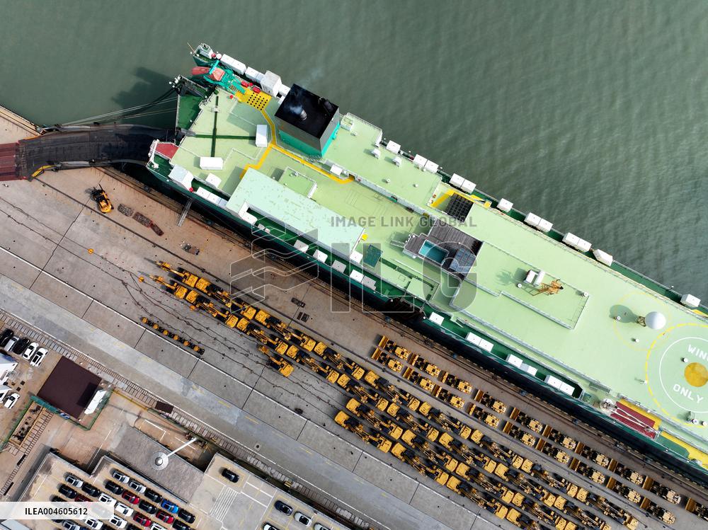 Excavator Export
 Growth