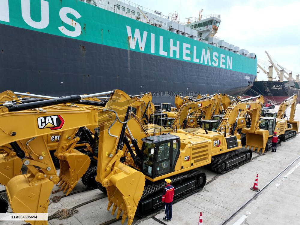 Excavator Export
 Growth