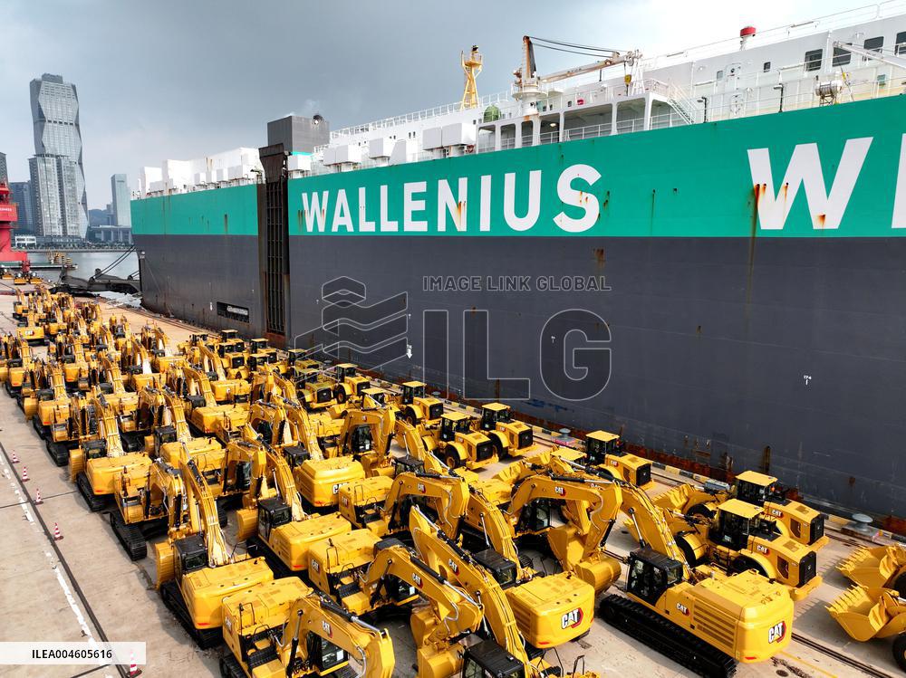 Excavator Export
 Growth