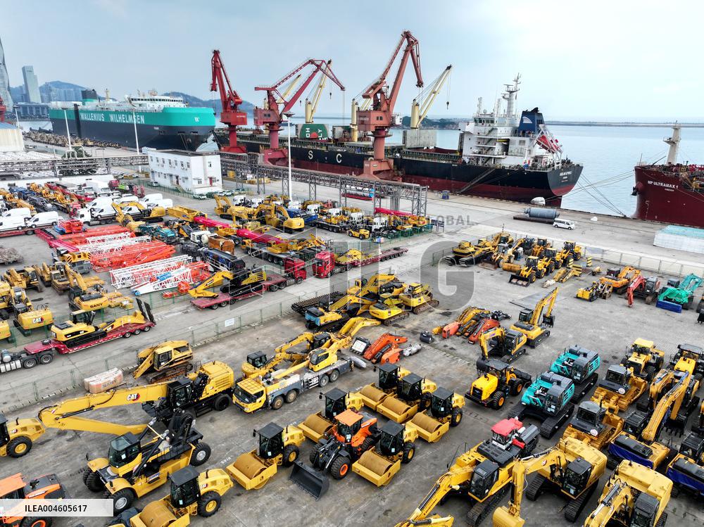 Excavator Export
 Growth