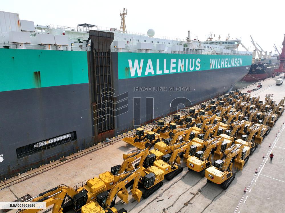 Excavator Export
 Growth