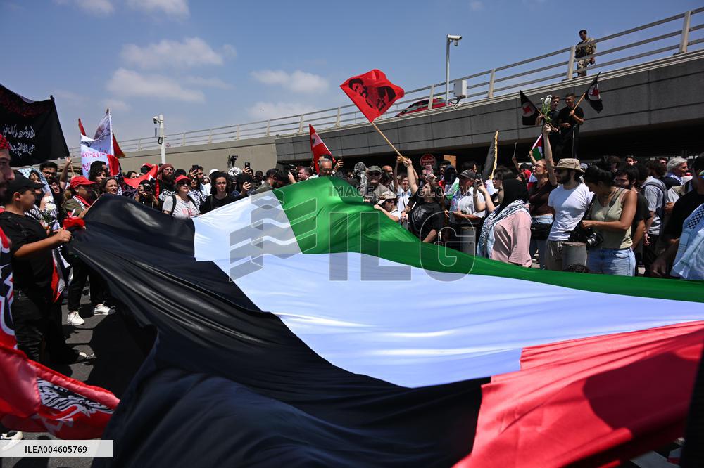 Militant Georges Abdallah Arrives In Lebanon After More Than 40 Years In French Detention