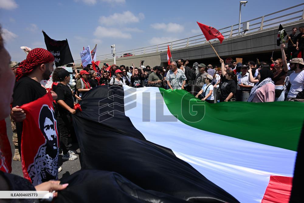 Militant Georges Abdallah Arrives In Lebanon After More Than 40 Years In French Detention