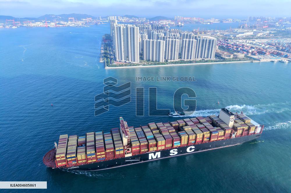 Foreign Trade Containers Trade