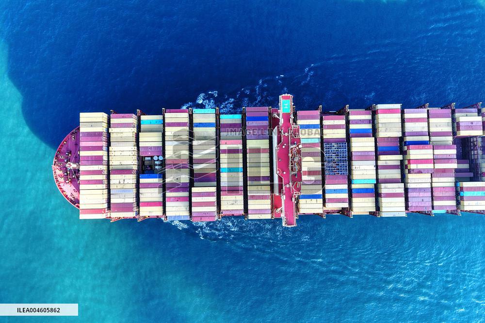 Foreign Trade Containers Trade