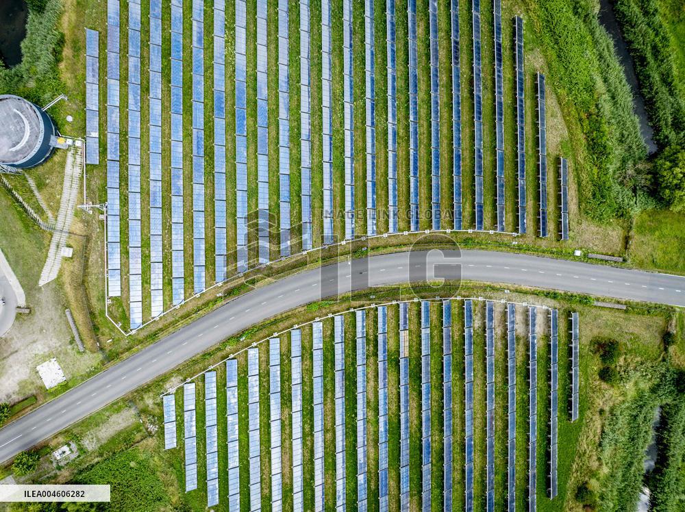 Solar Park With Energy To Power 80,000 Households - Netherlands