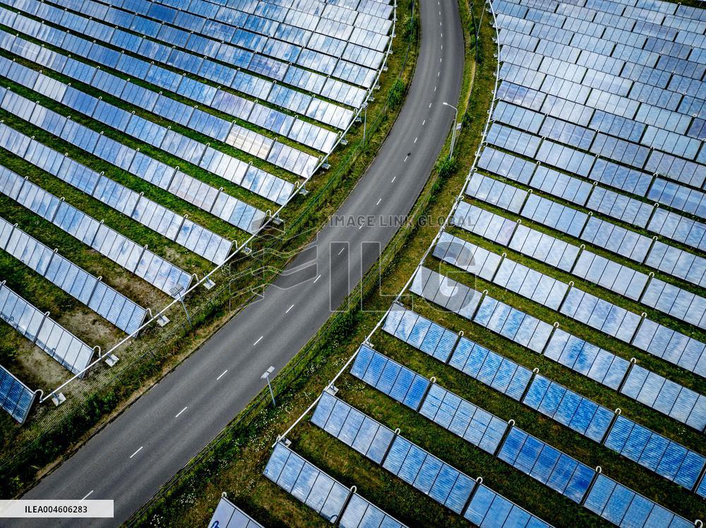 Solar Park With Energy To Power 80,000 Households - Netherlands