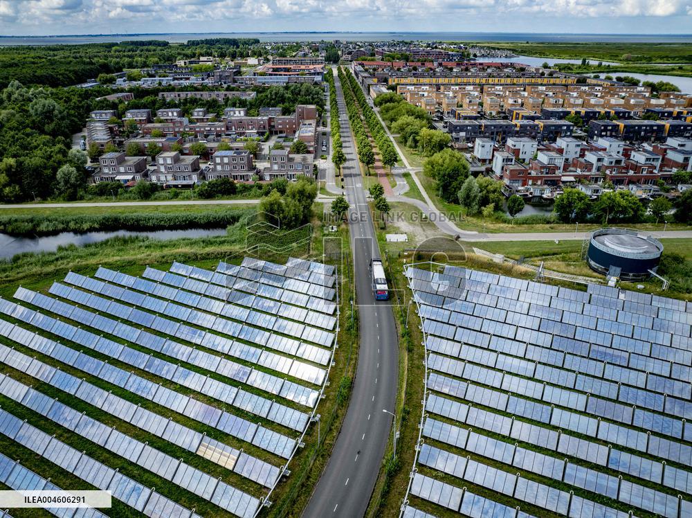 Solar Park With Energy To Power 80,000 Households - Netherlands