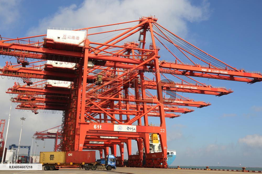 Chinese Ports Cargo Throughput Increased