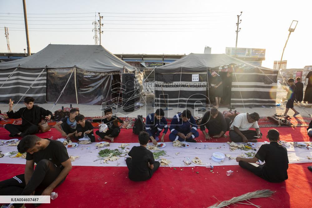 Imam Hussein religious procession - Basrah