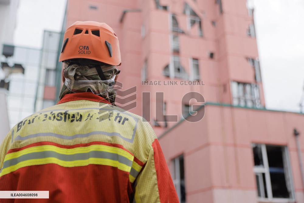 6 people Including Two Children Injured in Russian Attack - Kharkiv