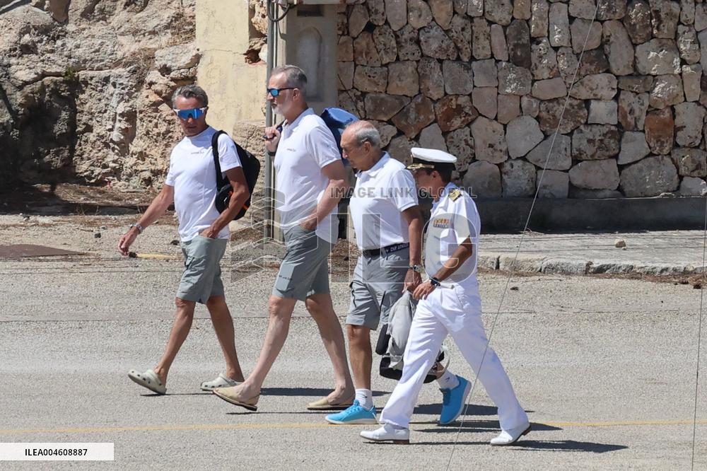 King Felipe VI sails on the Aifos - Mallorca