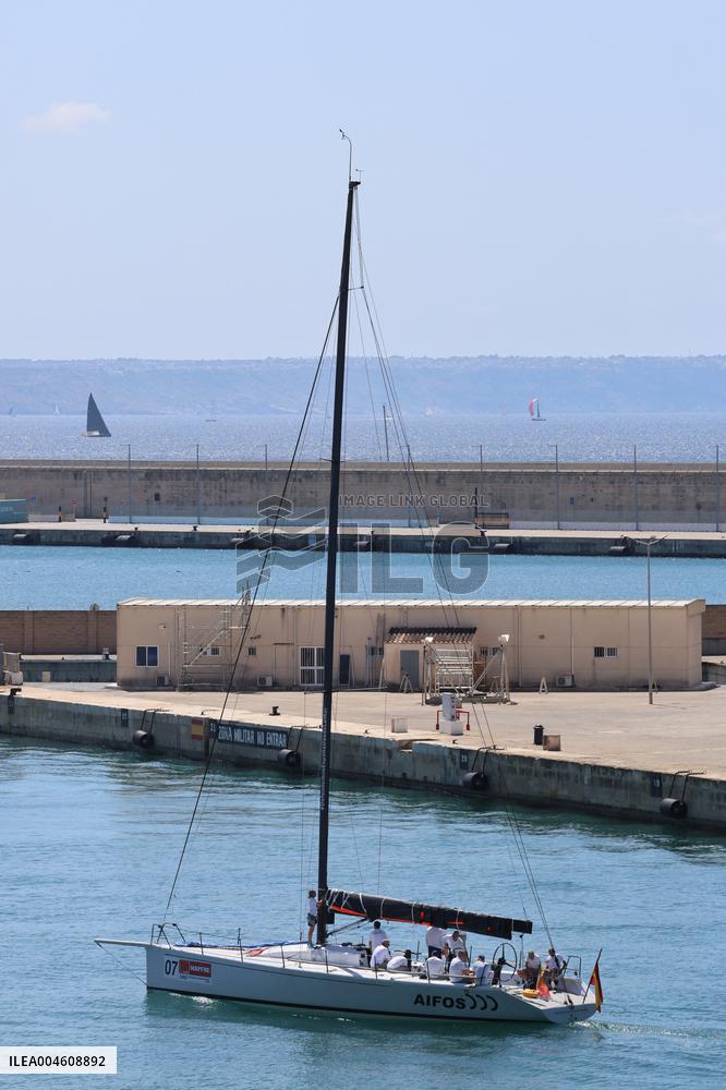 King Felipe VI sails on the Aifos - Mallorca