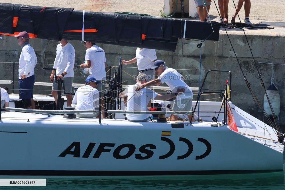 King Felipe VI sails on the Aifos - Mallorca