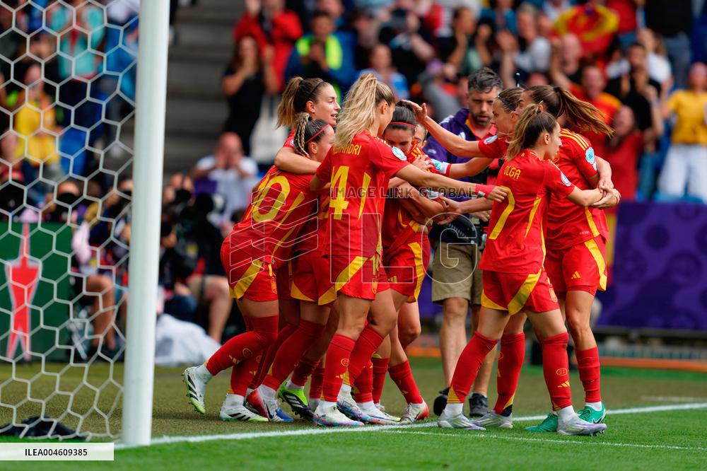 CALCIO - UEFA Campionato Europeo - UEFA Women's EURO 2025 - Final - England vs Spain