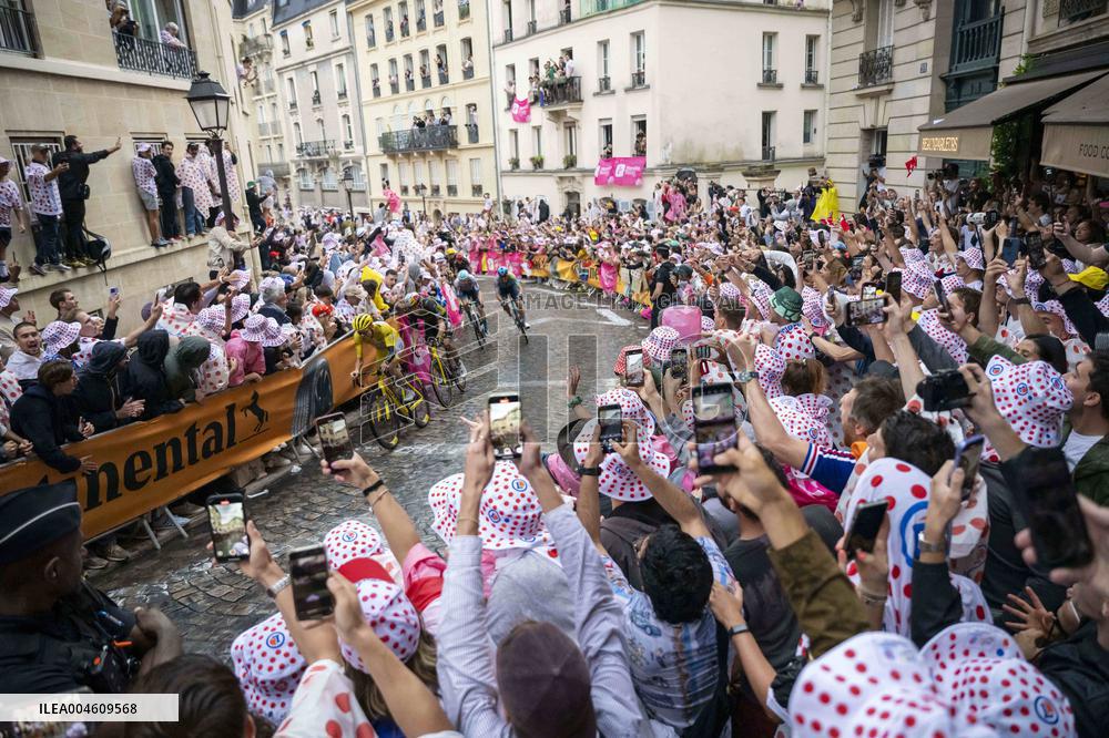 Paris' Montmartre distric - last stage of the Tour de France