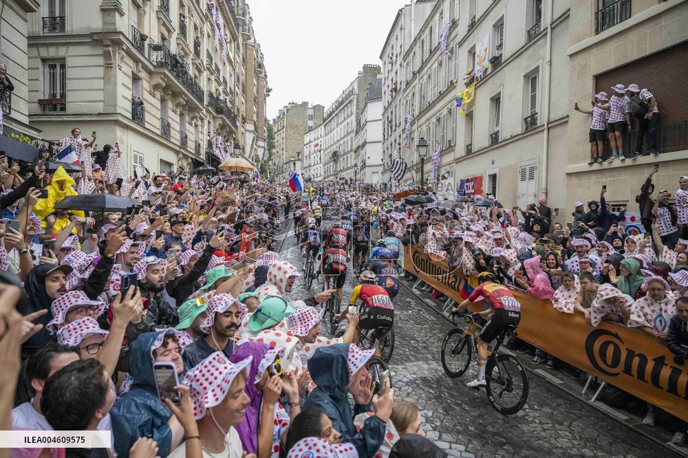 Paris' Montmartre distric - last stage of the Tour de France