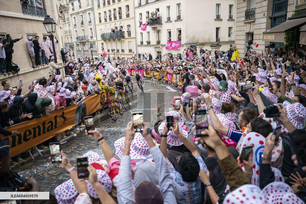 Paris' Montmartre distric - last stage of the Tour de France