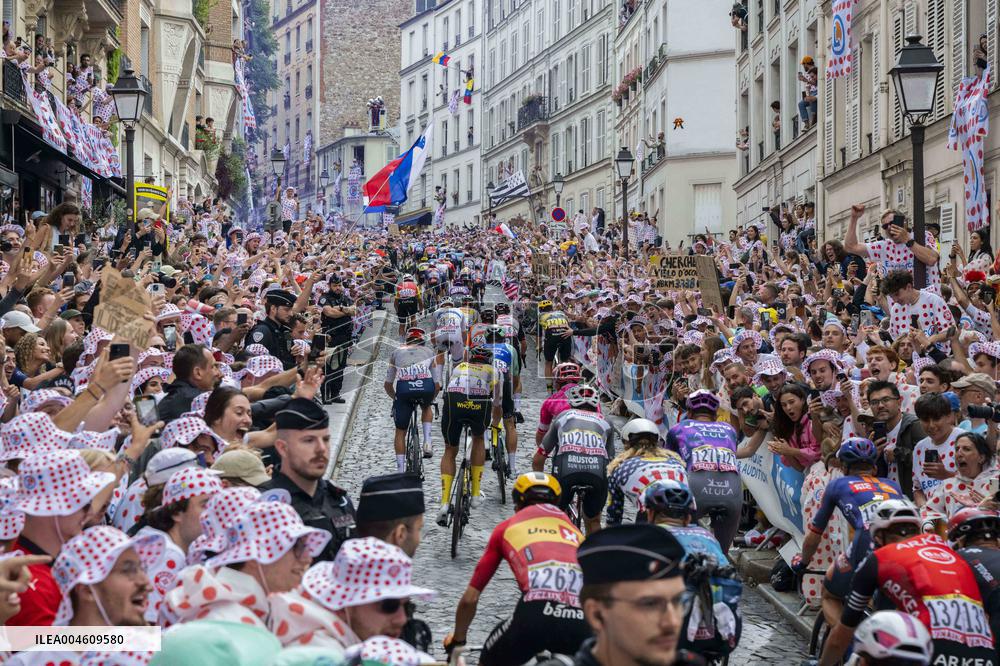 Paris' Montmartre distric - last stage of the Tour de France