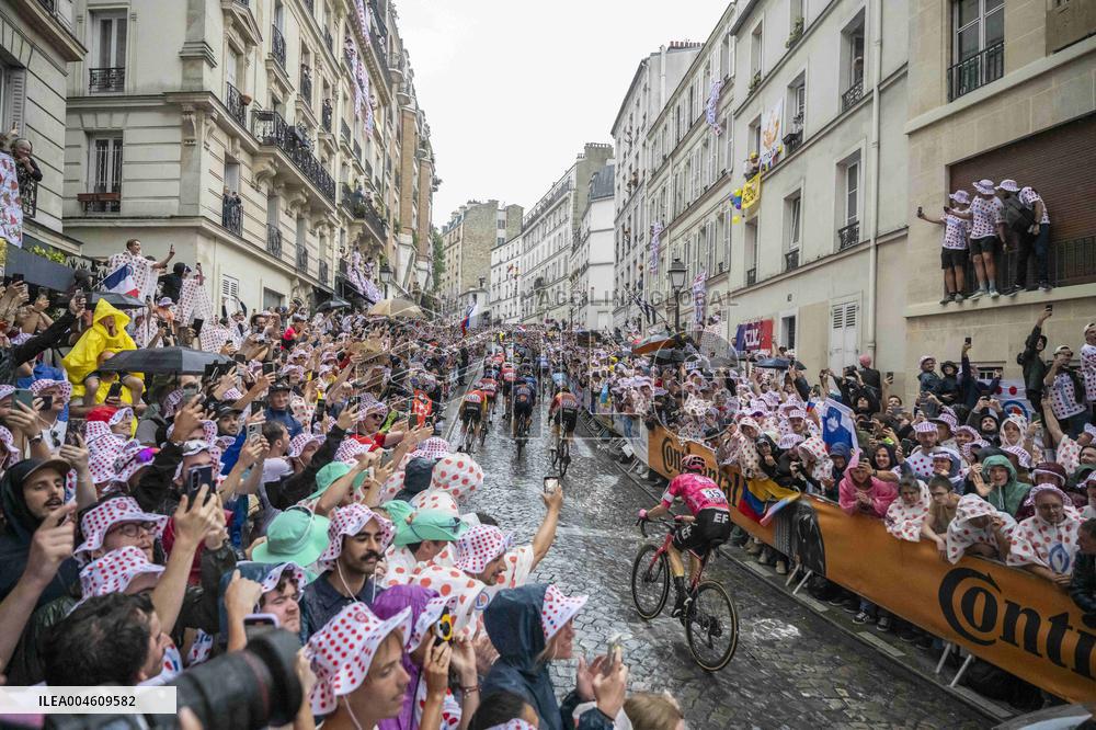 Paris' Montmartre distric - last stage of the Tour de France