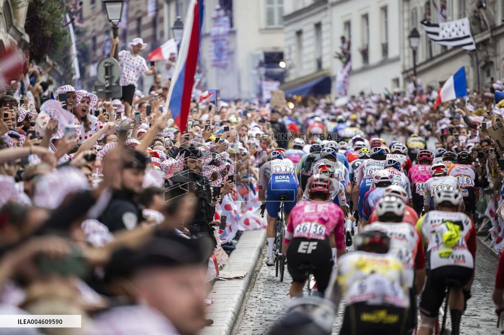 Paris' Montmartre distric - last stage of the Tour de France