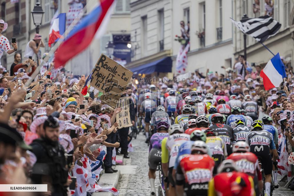 Paris' Montmartre distric - last stage of the Tour de France