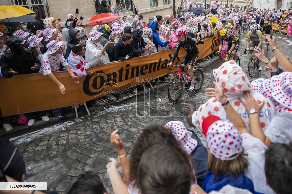 Paris' Montmartre distric - last stage of the Tour de France