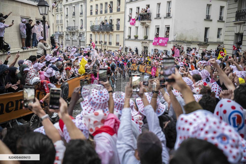 Paris' Montmartre distric - last stage of the Tour de France