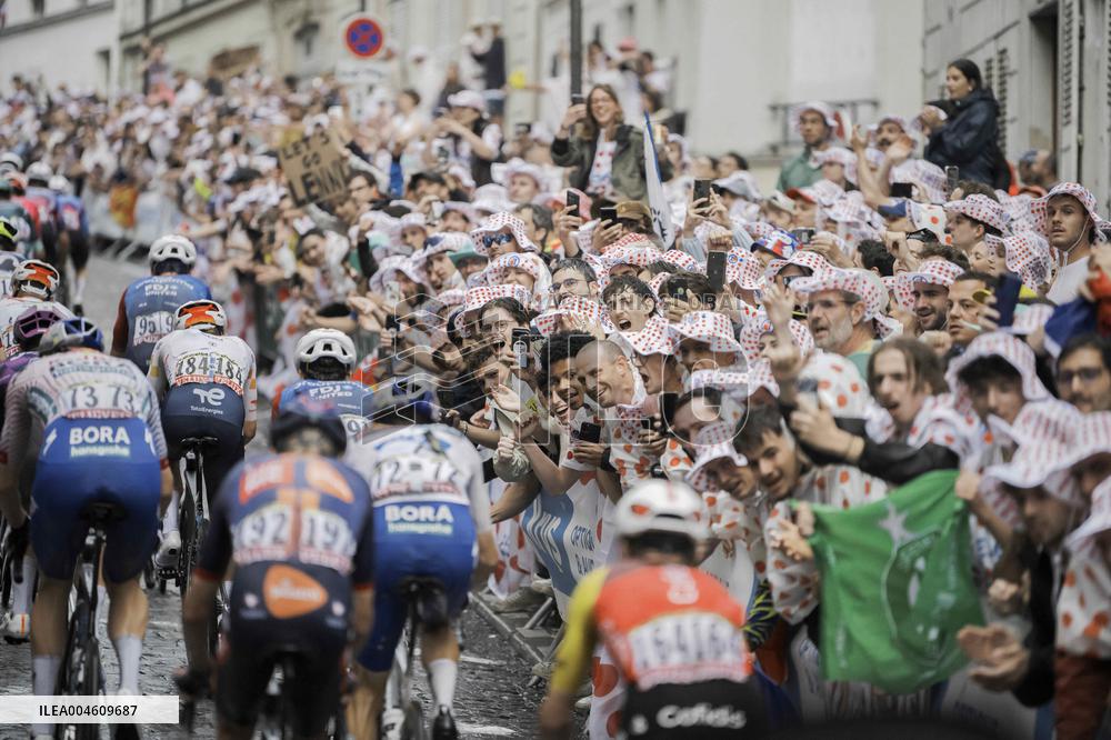 Paris' Montmartre district - last stage of the Tour de France