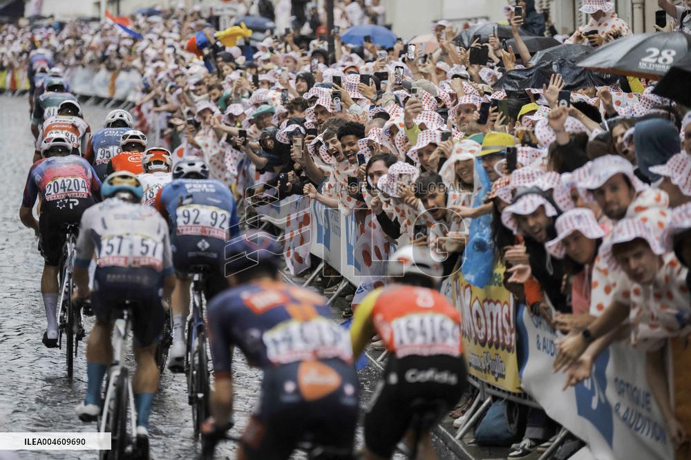 Paris' Montmartre district - last stage of the Tour de France