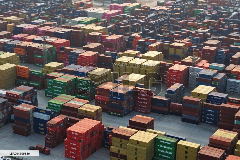 Ports Container Throughput in China Increases in H1 2025