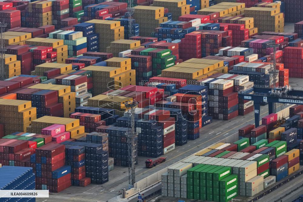 Ports Container Throughput in China Increases in H1 2025