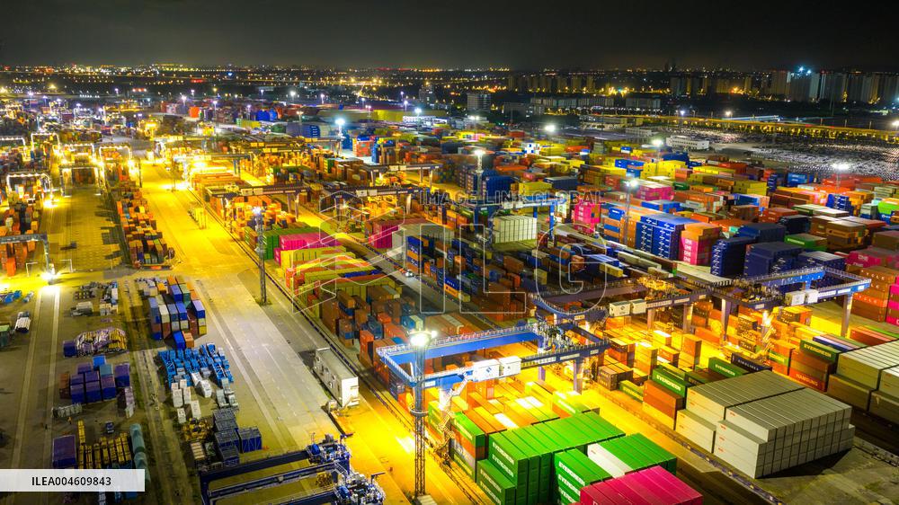 China 2025 H1 Ports Container Throughput Increase