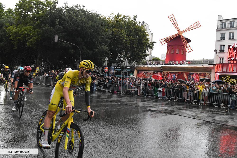 Tour de France 2025 - Moulin Rouge Celebration