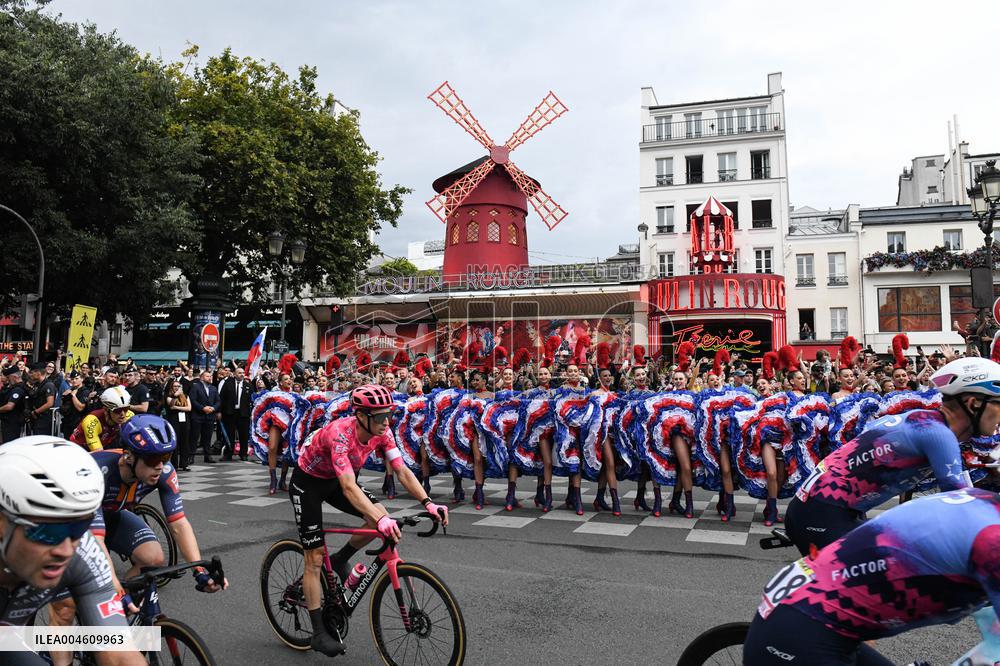 Tour de France 2025 - Moulin Rouge Celebration