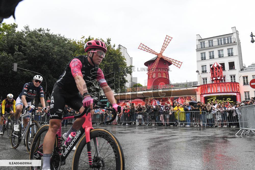 Tour de France 2025 - Moulin Rouge Celebration