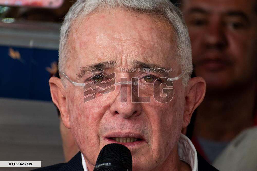 Former Colombian President Uribe Attends Mass the Day Before Trial