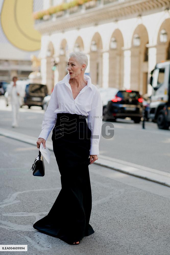PFW - Zuhair Murad Street Style