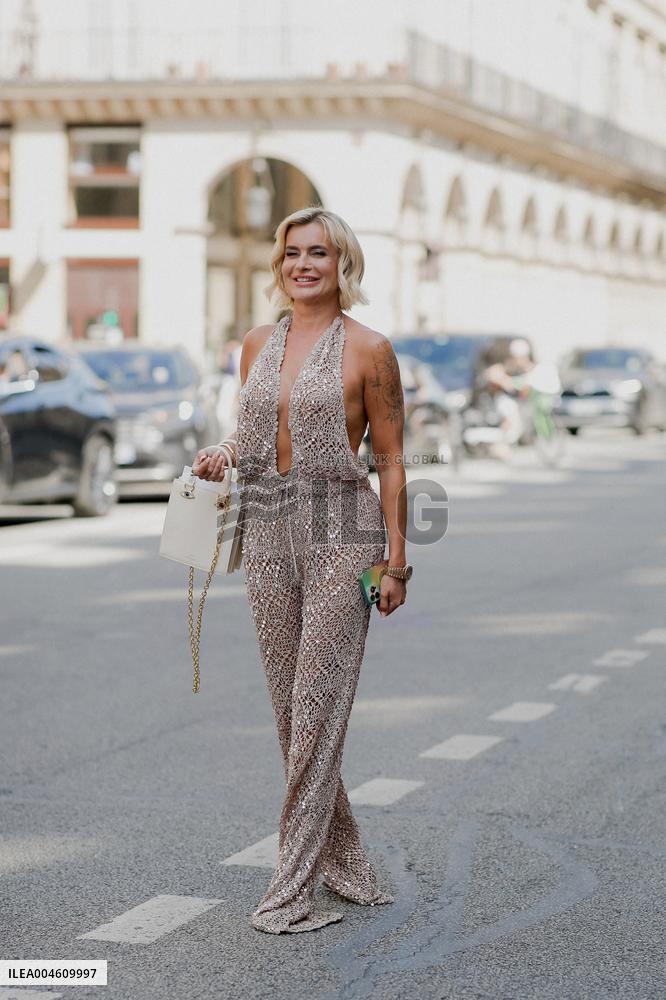 PFW - Zuhair Murad Street Style
