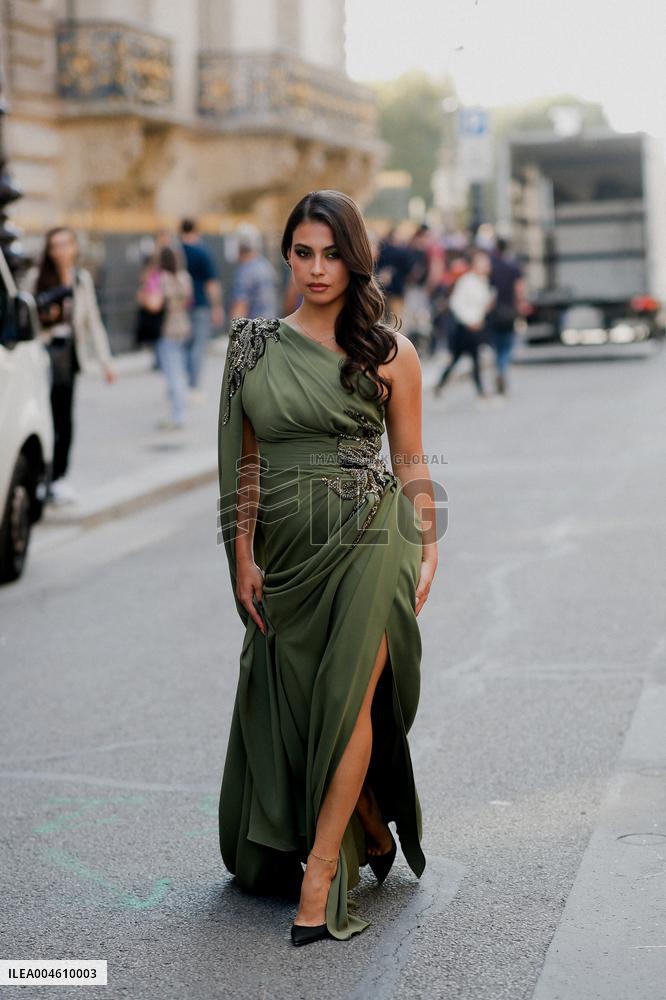 PFW - Zuhair Murad Street Style