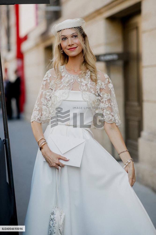 PFW - Zuhair Murad Street Style