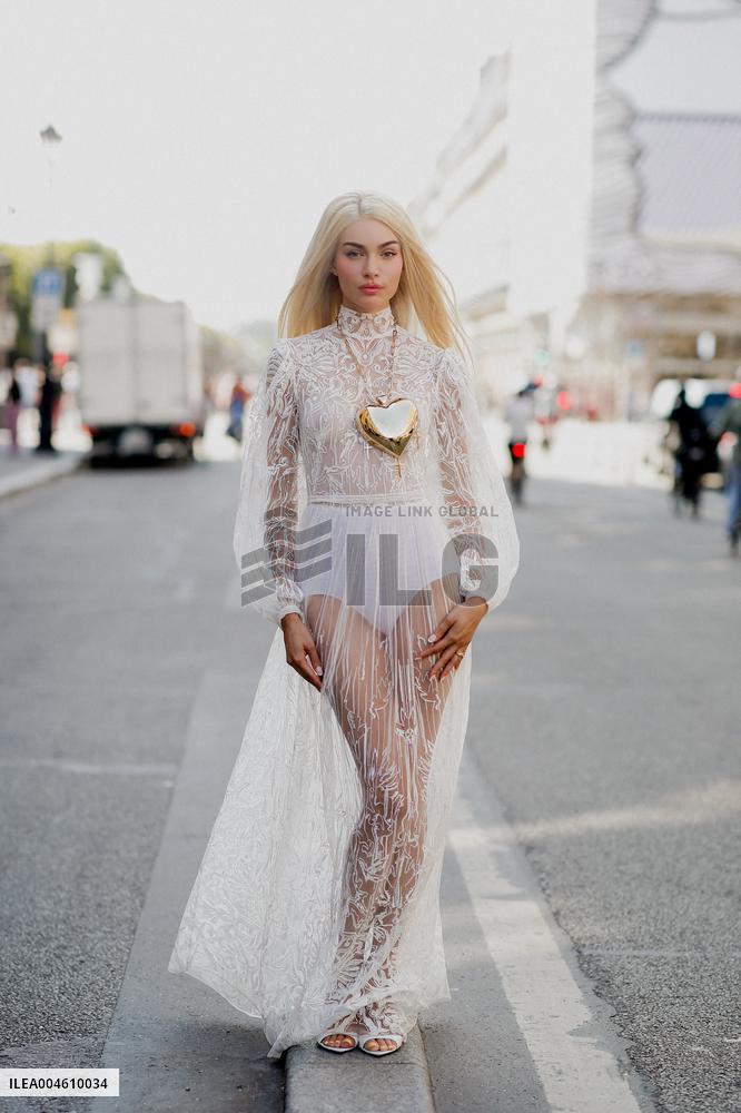 PFW - Zuhair Murad Street Style